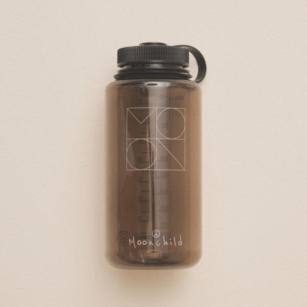 Vandflaske – 1 liter (lys brun)